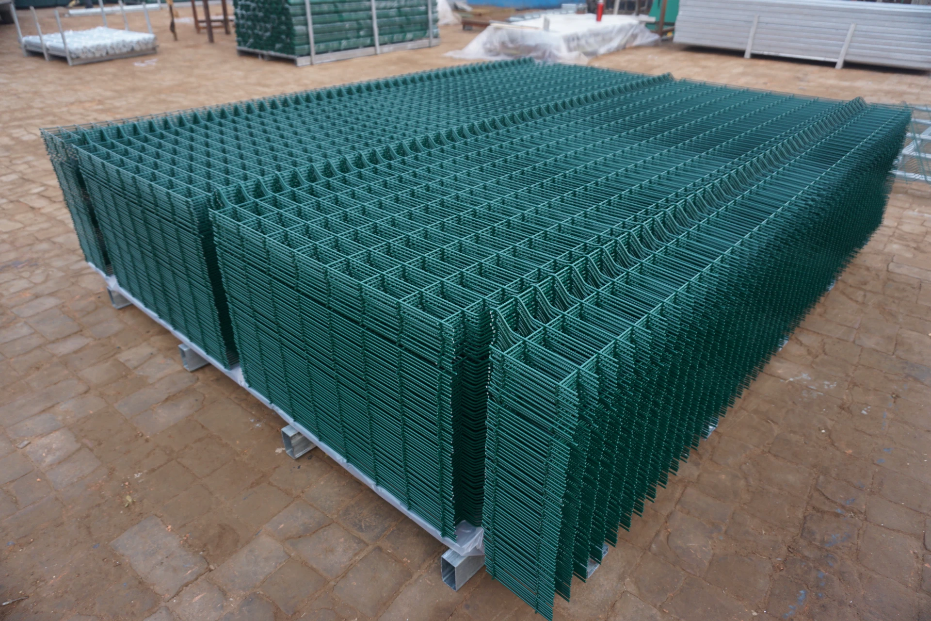 welded wire fence privacy