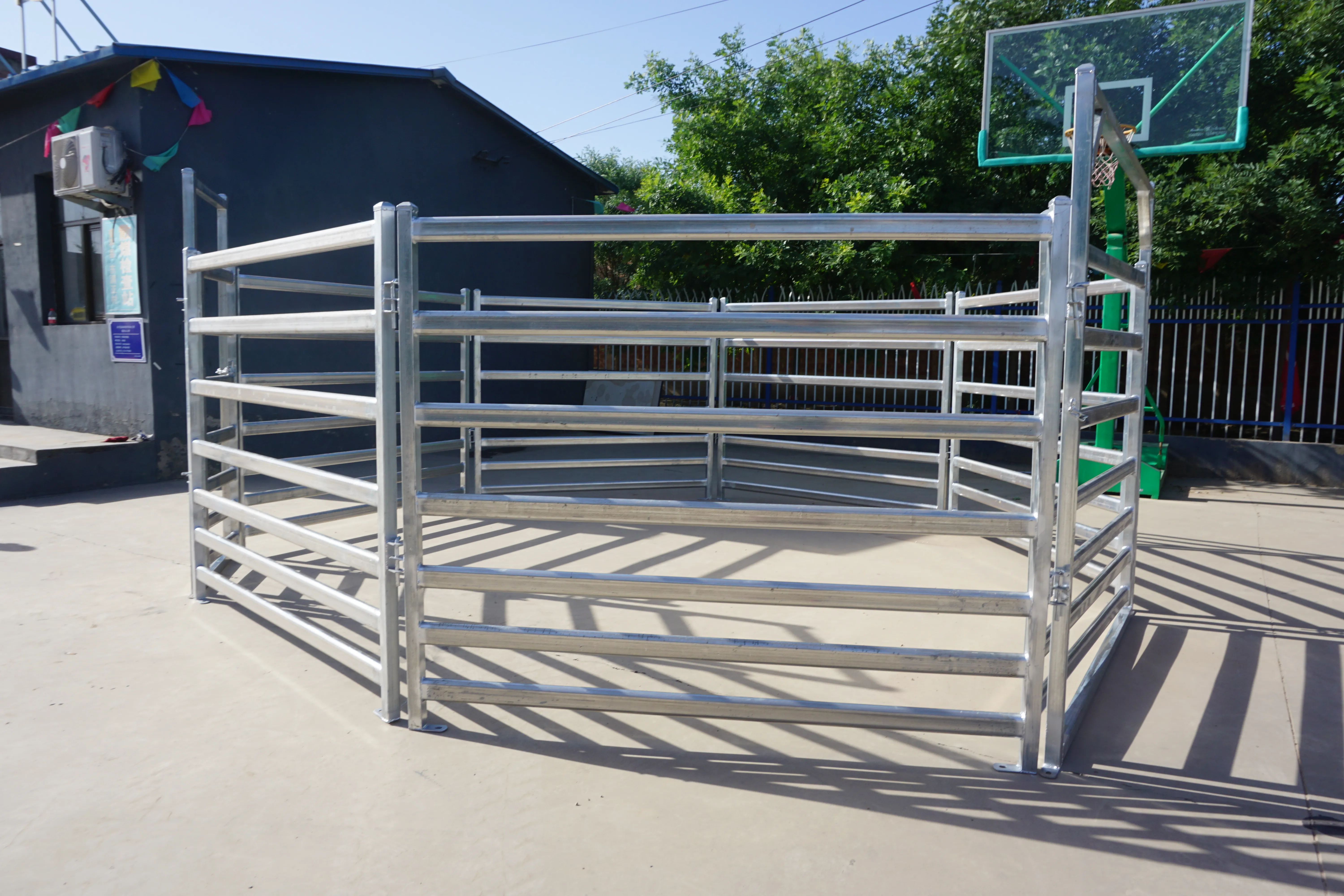 cost to fence 20 acres for cattle