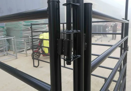 metal field fence